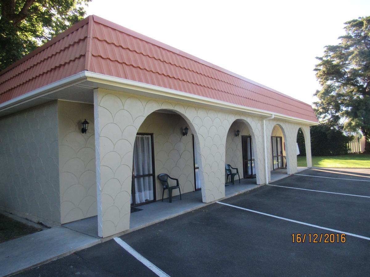 Matador Motel Carterton Extérieur photo